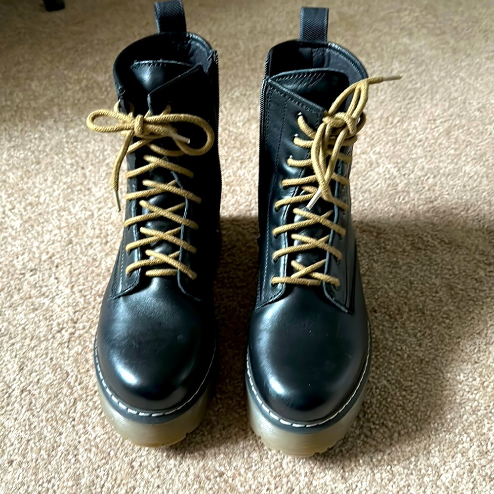 Roolee Elvis Platform Boots